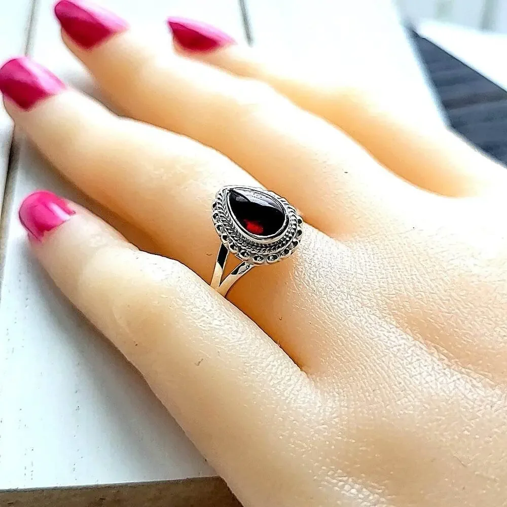 Red Garnet Cabochon Ring 925 Sterling Silver | Elegant Gemstone Jewelry